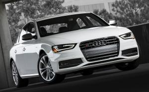 Audi S4 Sedan 2012 года (NA)